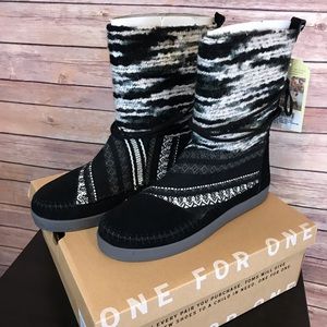 Toms Napal Booties